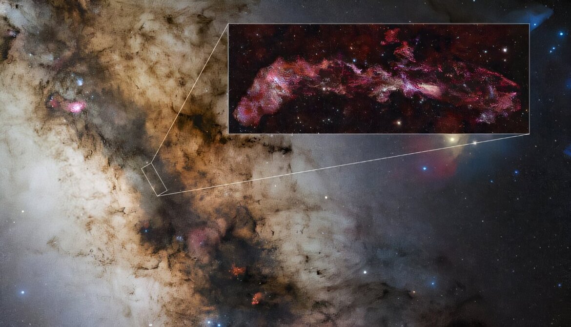 Breakthrough Milky Way Image Exposes Hidden Chemistry At Galaxy's Core