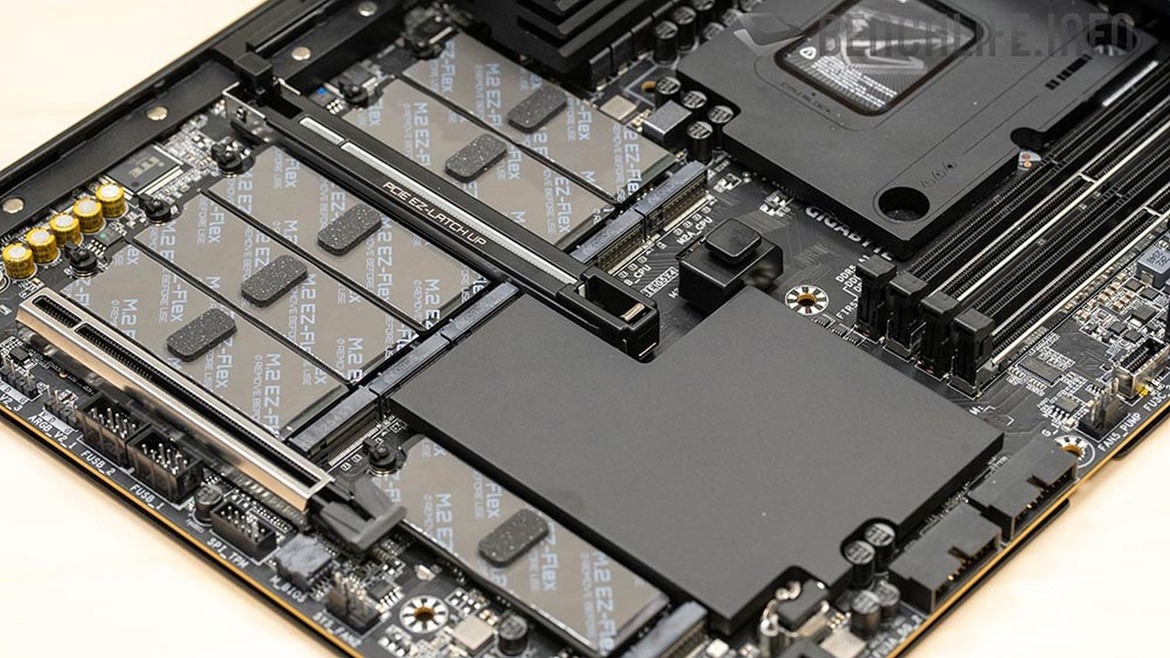 Intel Z990 Motherboard? Surprise Gigabyte Reveal Looks Ready For Nova Lake