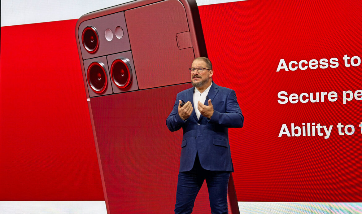 Snapdragon 8 Elite Extreme Gen 6 Crushes Benchmarks With Big Gains