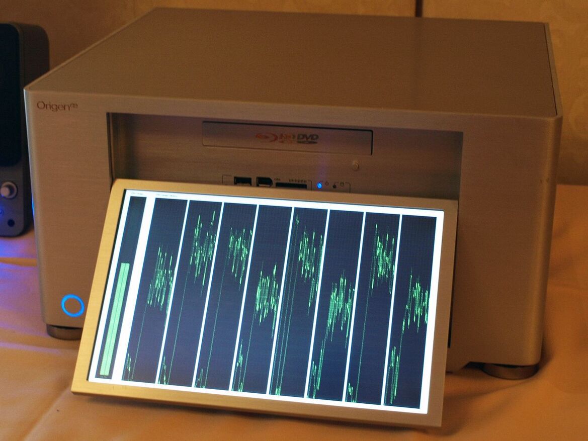 Intel Nehalem Processor and SSD Sneak Peek