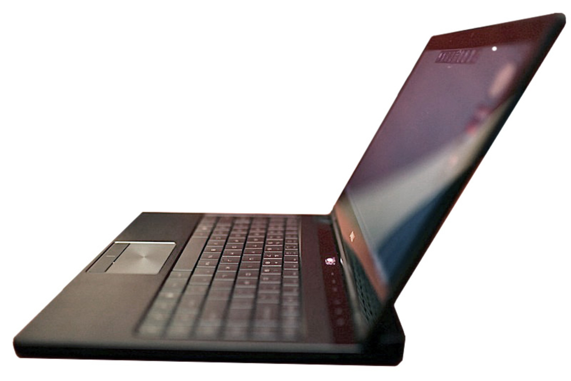 Dell Unleashes the Adamo
