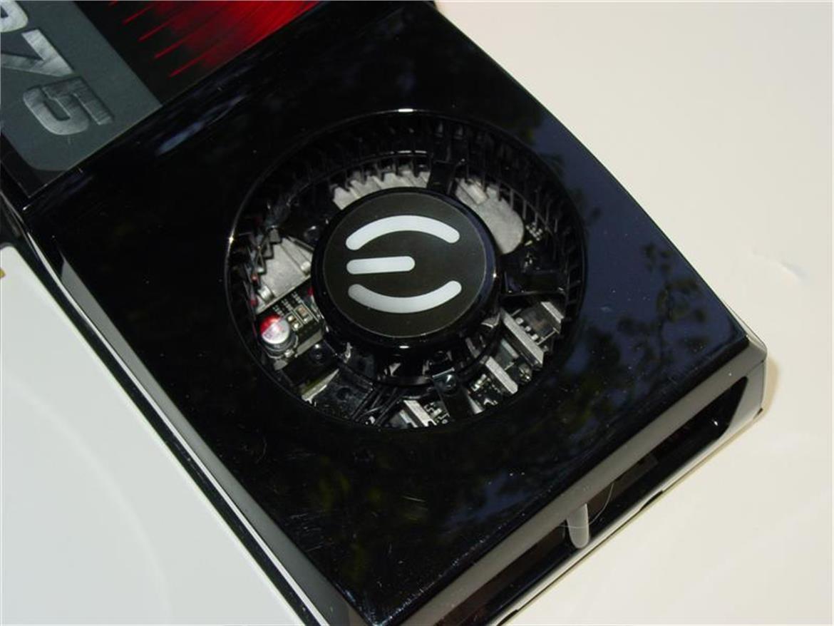 GeForce GTX 275 and Radeon HD 4890 Round-Up