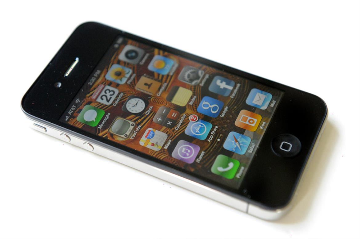 Apple iPhone 4 Review With Video