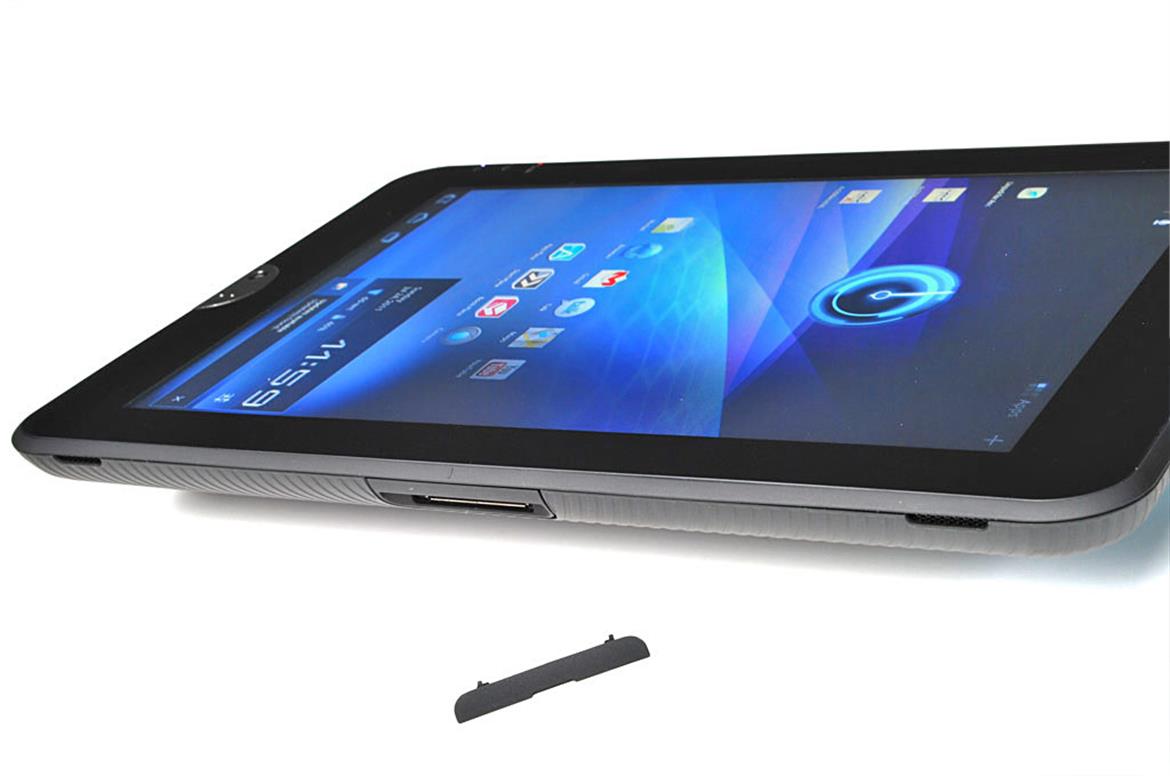 The Swiss Army Knife of Tablets: Toshiba's Thrive 