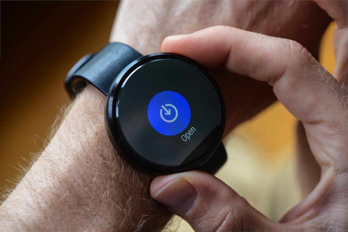 Moto 360 Review: Android Wear-Powered Time Piece