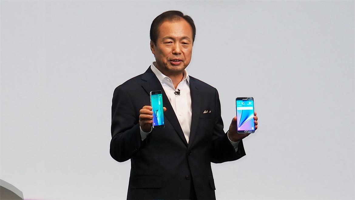 Fondling Samsung's Next Big Thing, Galaxy S6 Edge+ And Note 5 Hands On