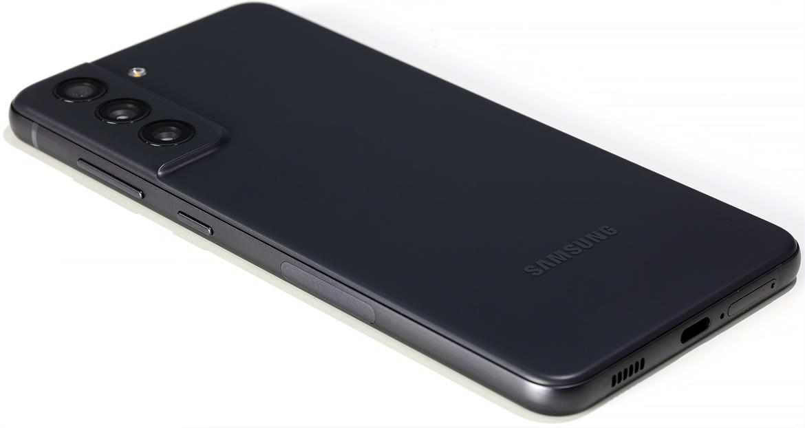 Samsung Galaxy S21 FE Review: Full-Featured Yet Affordable