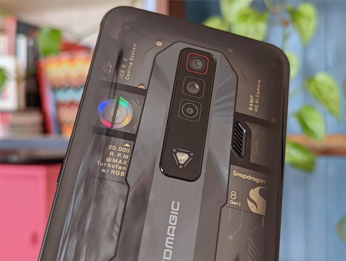 RedMagic 7 Review: A Crazy-Fast, Affordable Snapdragon Gaming Phone