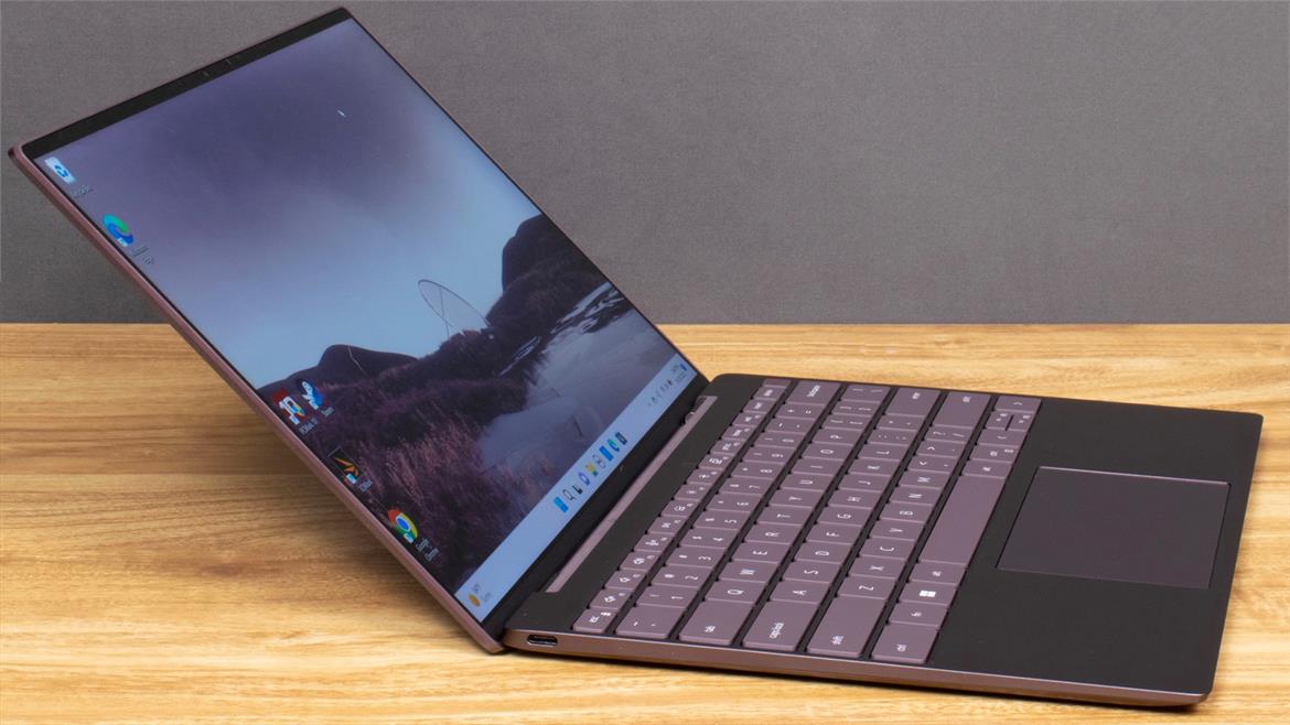 Dell XPS 13 9315 Laptop Review: Ultralight Battery Life Champ