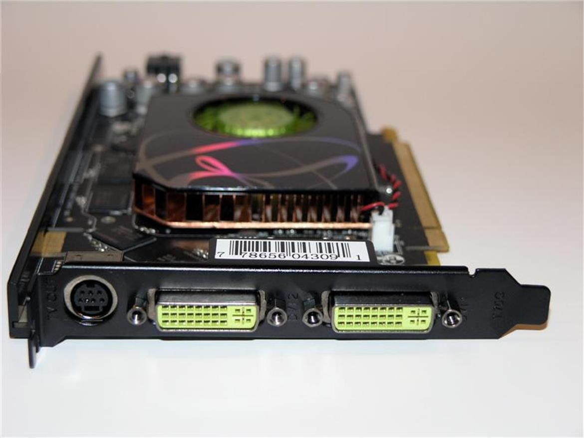 XFX GeForce 7900 GS 480M Extreme And 7950 GT