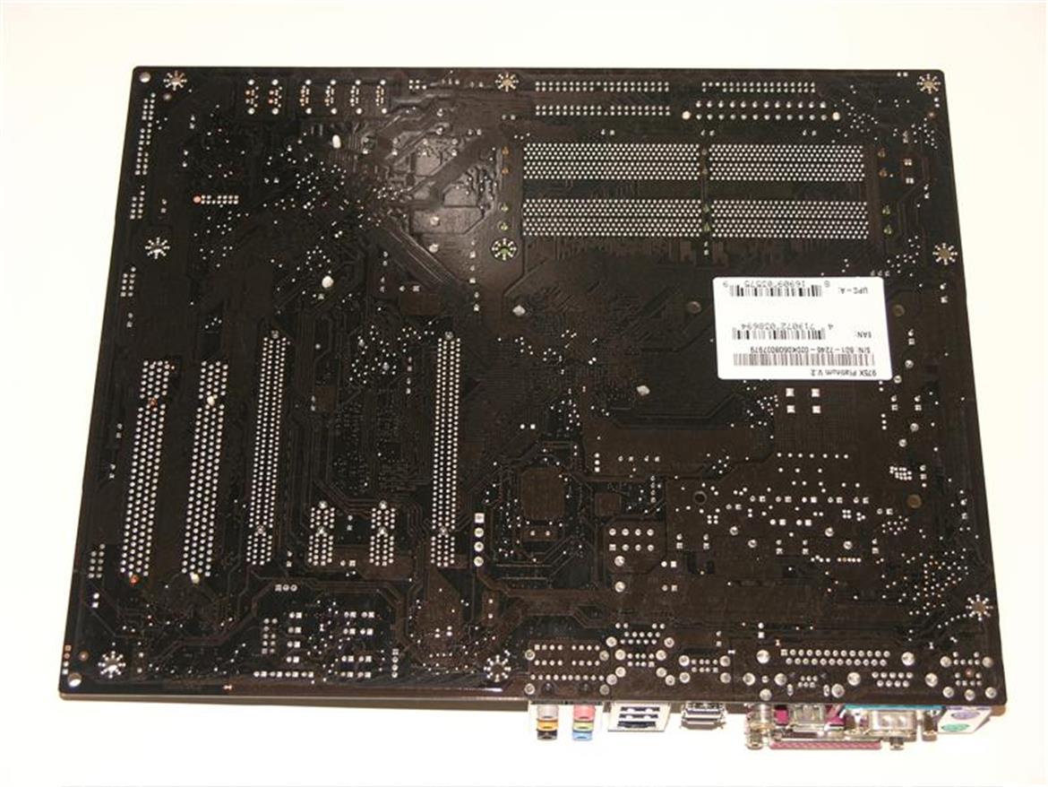 975X Express Motherboard Round-Up: Foxconn, Abit, and MSI