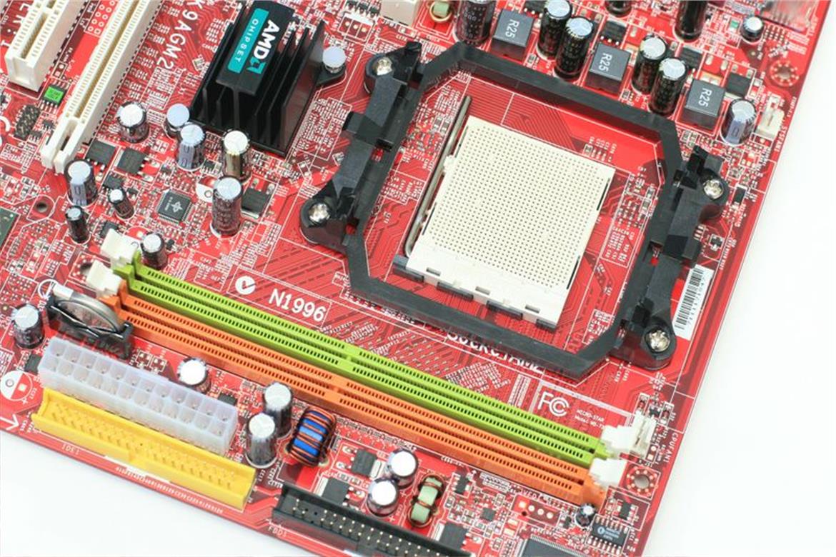 AMD's 690G/V Series Chipset Preview And Performance Testing