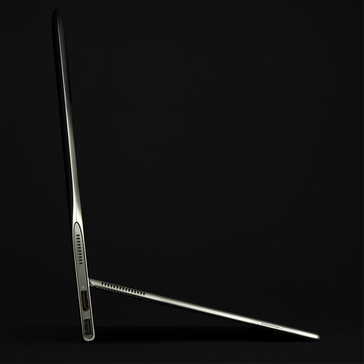 Dell Leaks Two More Adamo XPS Images: Thin Is Definitely In