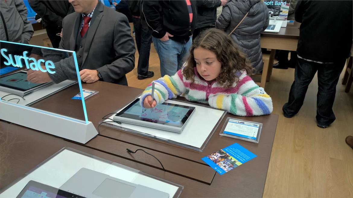 Take A Tour Of Microsoft’s Flagship 5th Ave Store In New York City