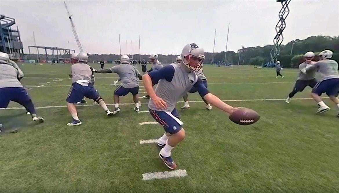 Google's 360 VR Patriots 'Inside The Game' Experience Puts You In The Pocket With Brady