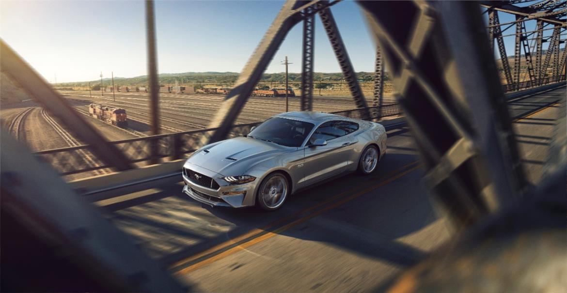 2018 Ford Mustang Drops V6 Engine, Gains 12-inch Digital Gauge Cluster, Revised Styling, 10-Speed Auto