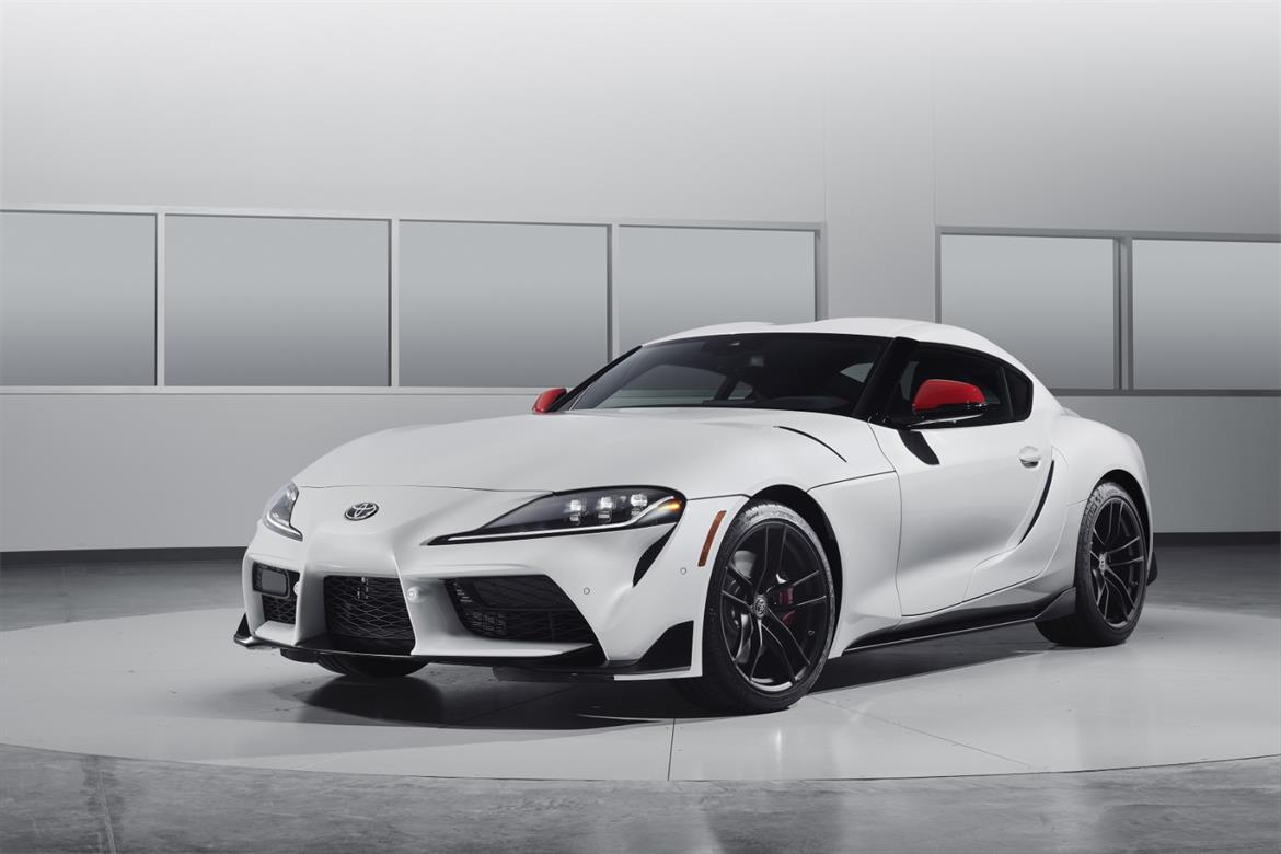 2020 Toyota Supra Gets Official Unveil With 335 HP, 0-60 In 4.1 Seconds