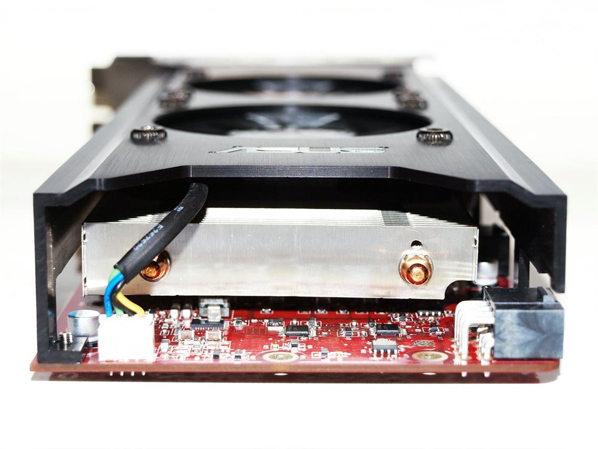 Asus EAH3870 X2 1GB TOP Sneak Peek