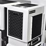 Striking Looks: Thermaltake Level 10 GT Snow Edition