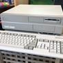 Dude Scores 30 Year Old Virgin Commodore Amiga 2000 New In Box