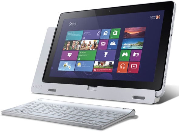 Acer Iconia W700 With The Bluetooth Keyboard