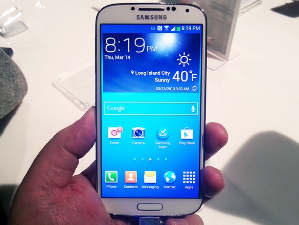 Samsung Galaxy S4 Coming To AT&T First, 4GB RAM, Up to 2.5X Faster Than GS3  | HotHardware
